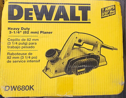DeWALT DW680K Planer KitBLACK & DECKER DeWALT DW680K Planer Kit