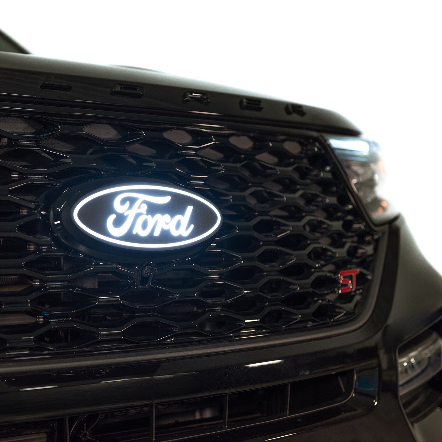 Luminix Front Grille Ford LED Emblem 2025 Ford Explorer
